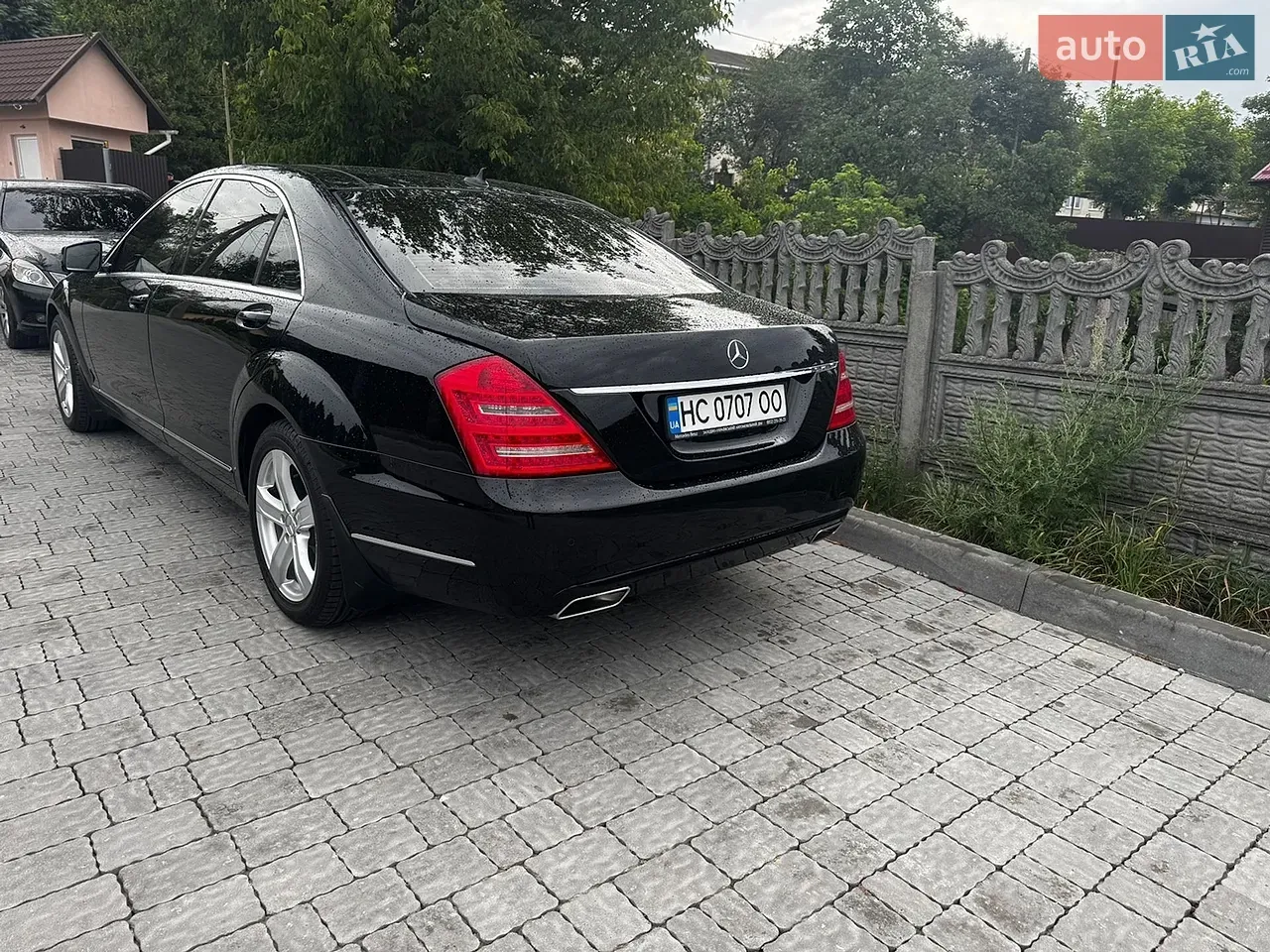 Mercedes-Benz S-Class 2012 photo 4
