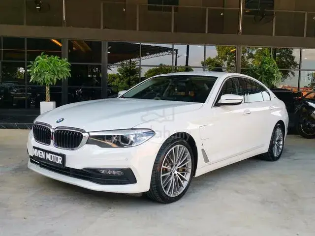 BMW 530E