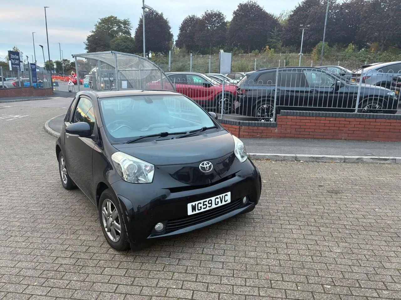 Toyota Iq