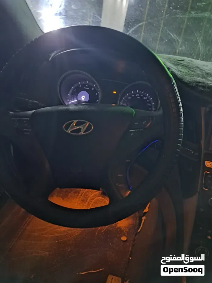Hyundai Sonata 2011 photo 3