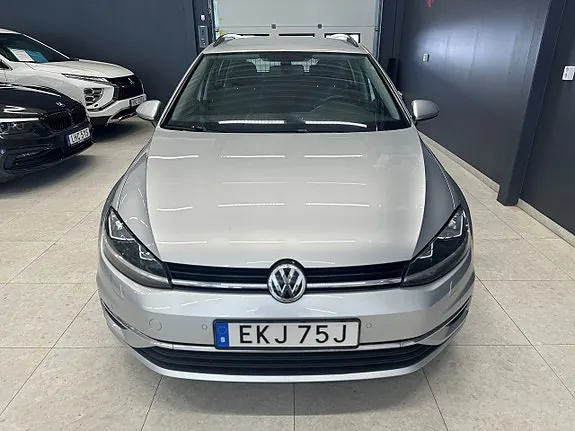 Volkswagen Golf I 2020 photo 2