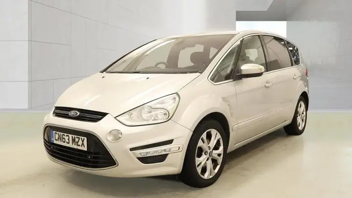 Ford S-Max 2013 photo 3
