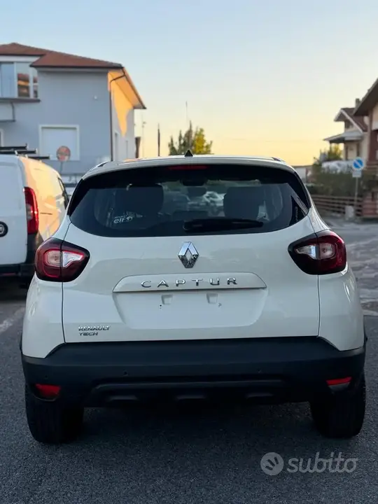 Renault Captur 2019 photo 4