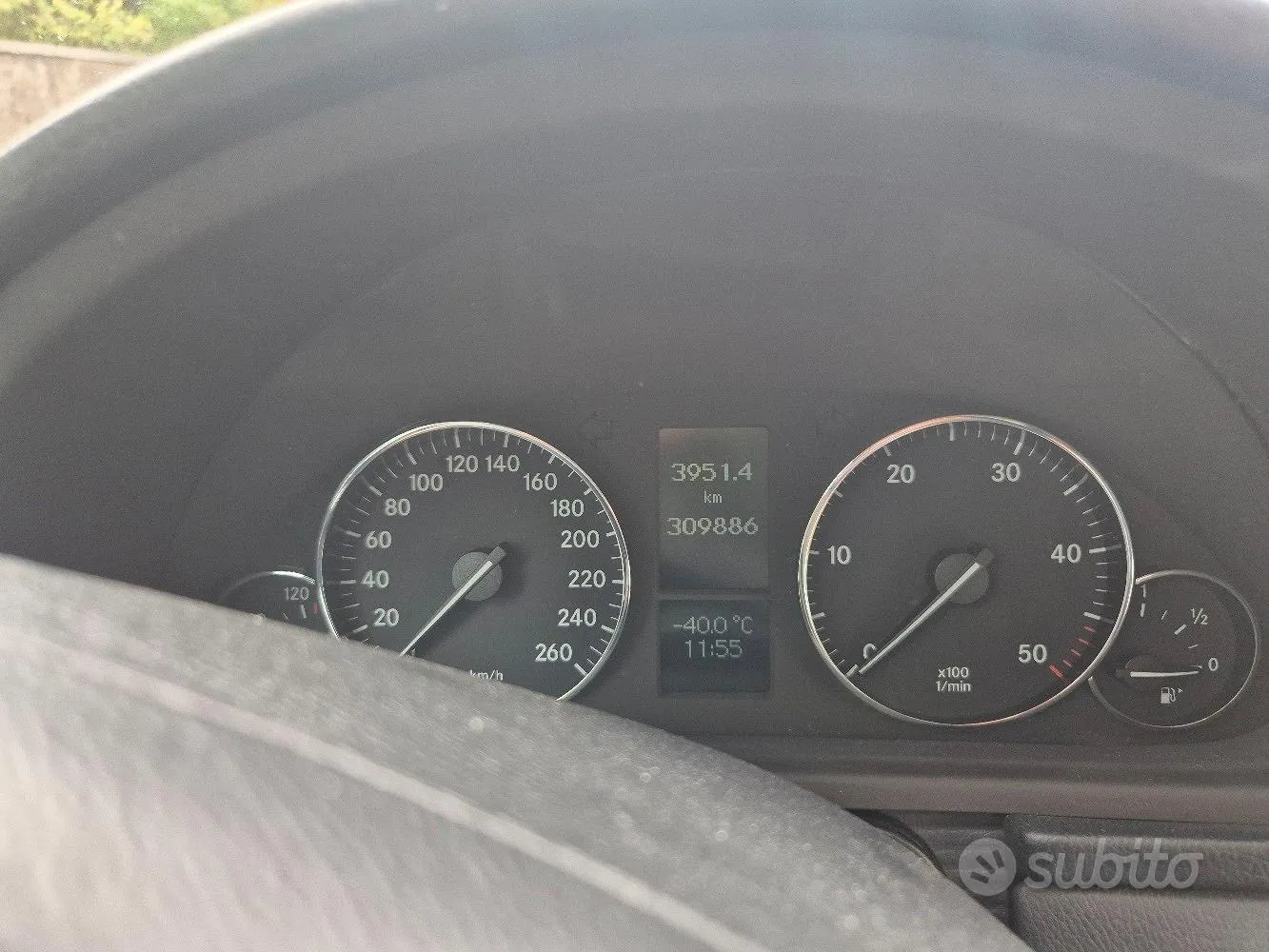 Mercedes-Benz C-Class 2004 photo 4