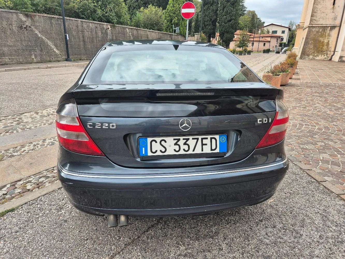 Mercedes-Benz C-Class 2004 photo 3