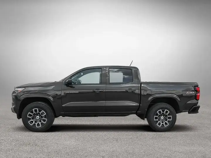 Chevrolet Colorado 2026 photo 3