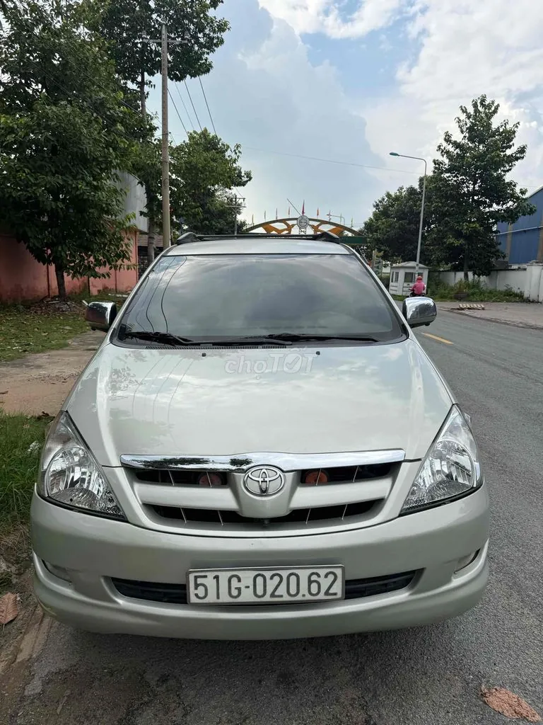 Toyota Innova