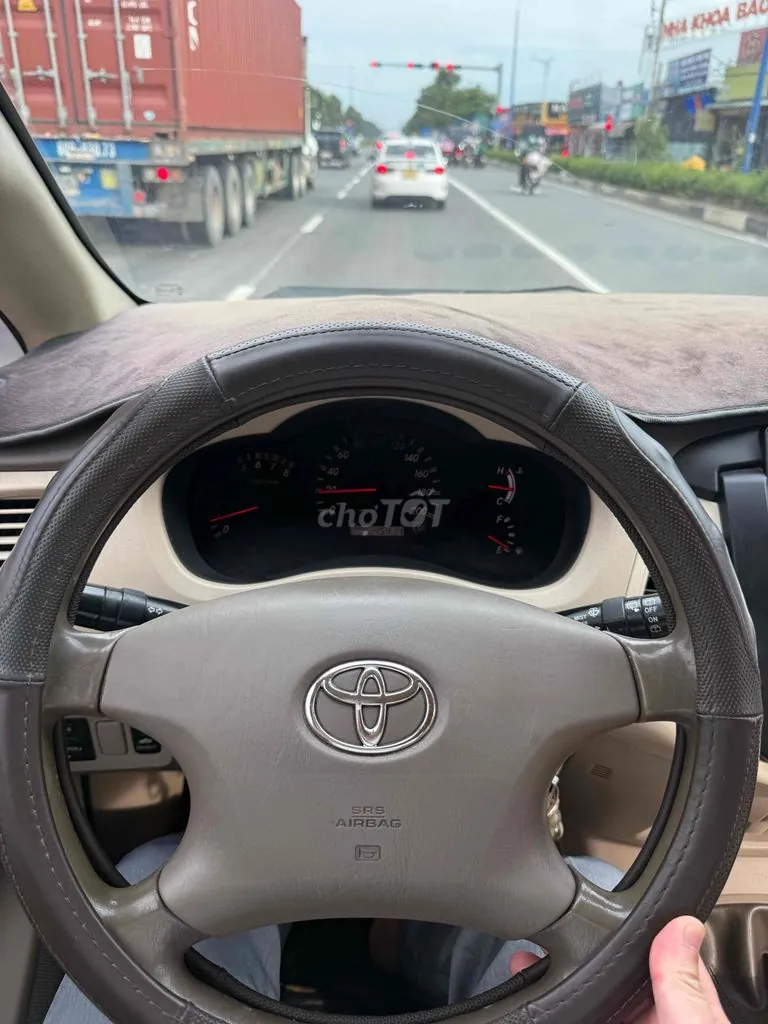 Toyota Innova 2008 photo 5