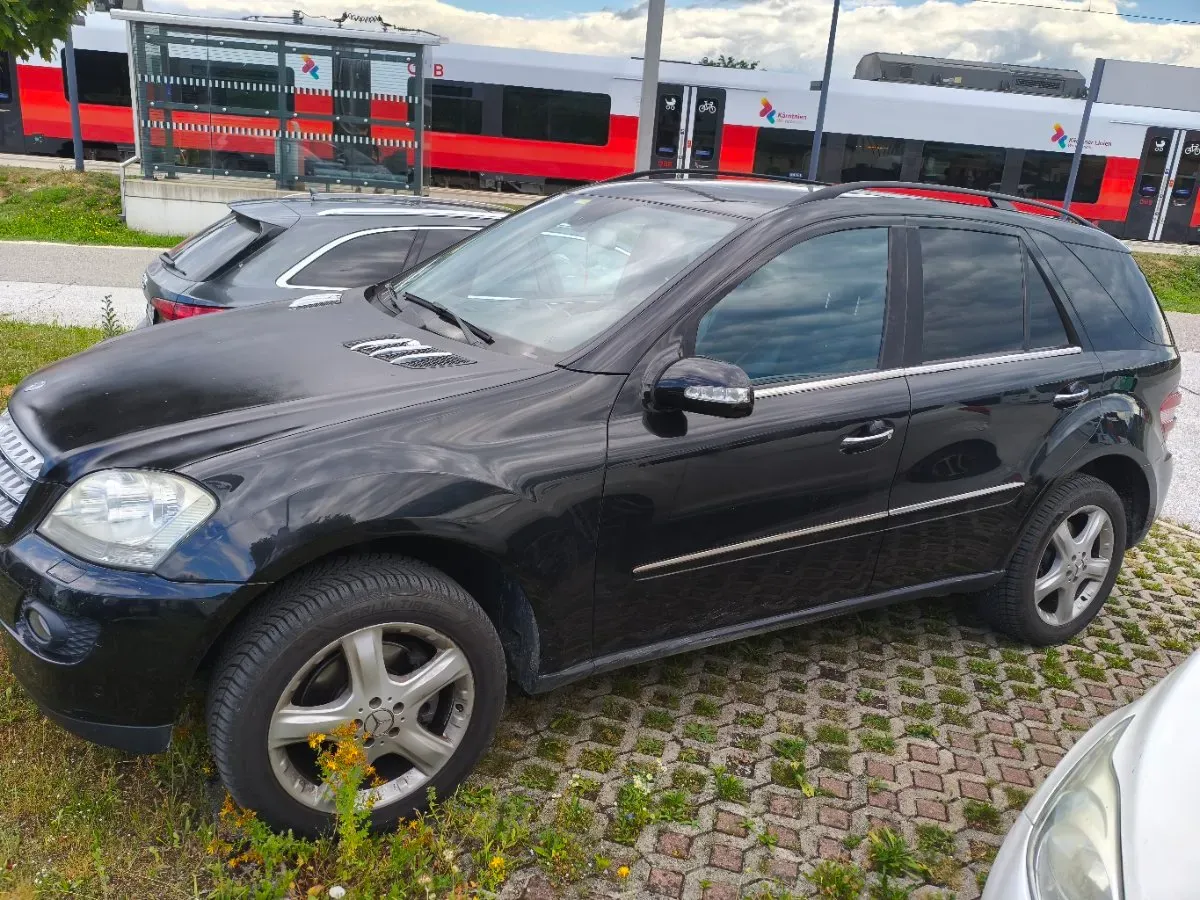 Mercedes-Benz M-Class