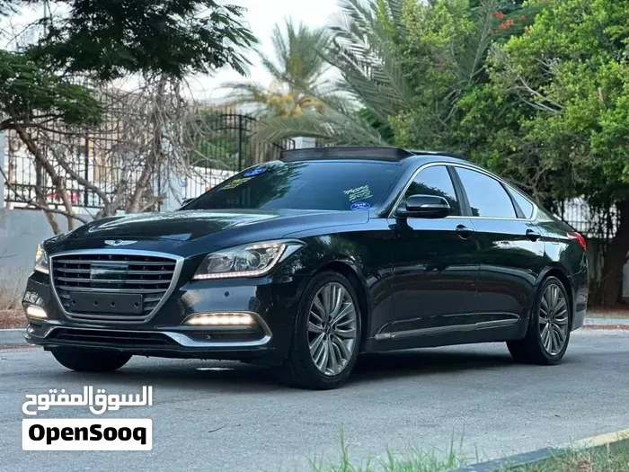 Genesis G80 2018 photo 2