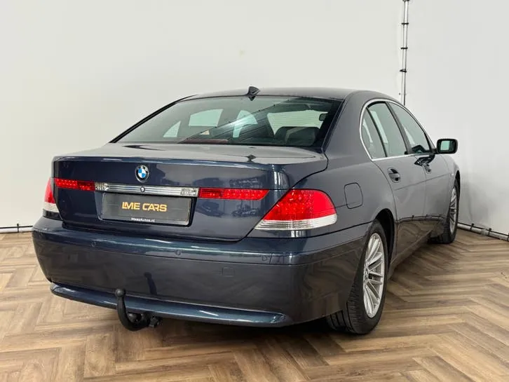 BMW 7 Series 2002 photo 2