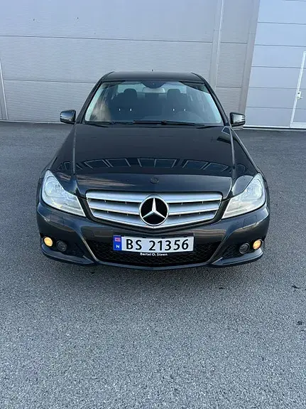 Mercedes-Benz C180 2011 photo 3
