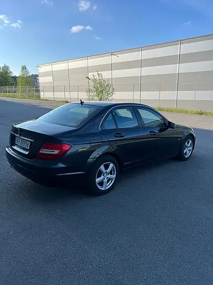 Mercedes-Benz C180 2011 photo 5