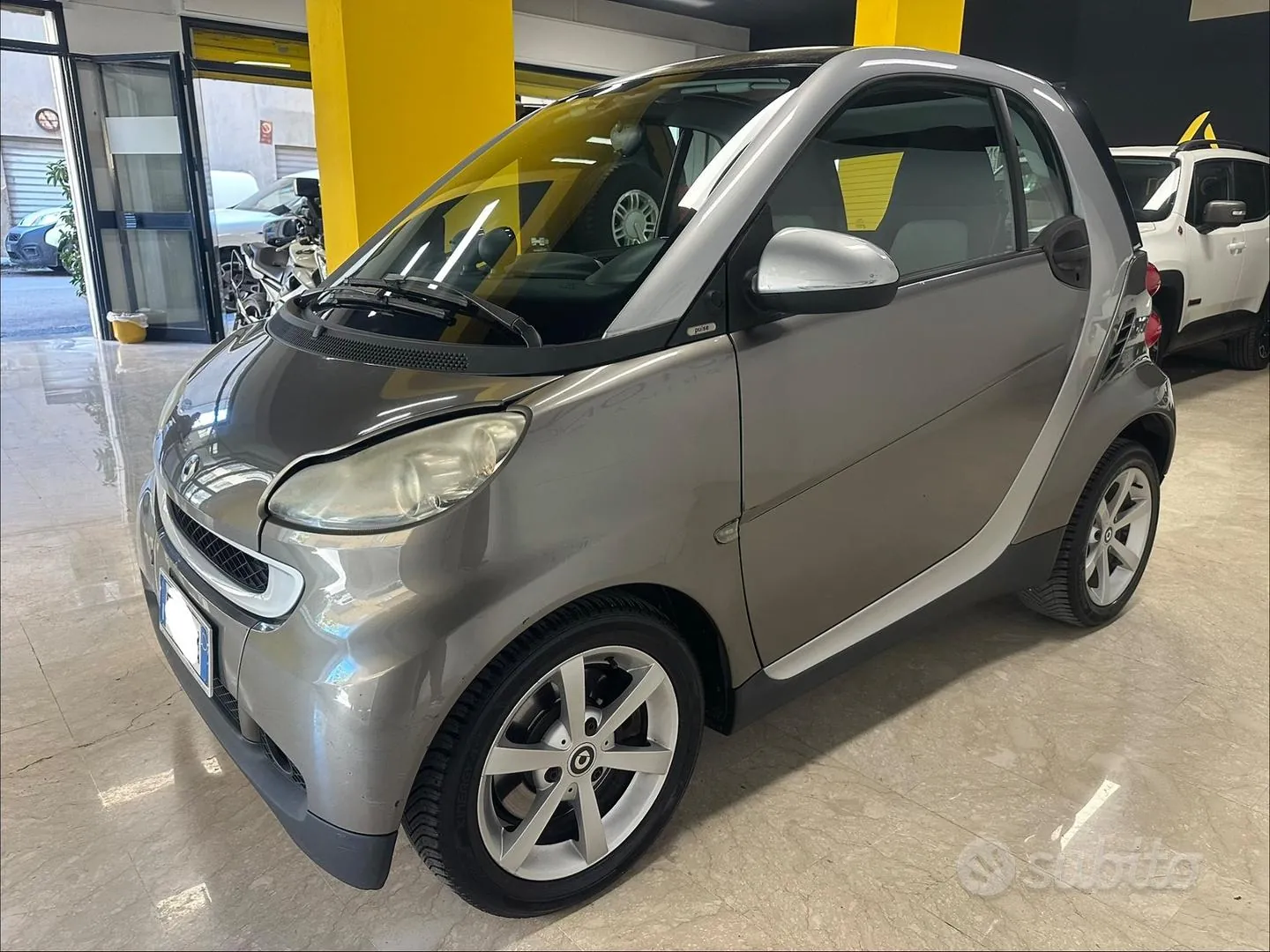 Smart Fortwo 2010 photo 3