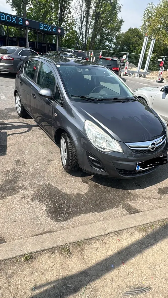 Opel Corsa 2011 photo 3