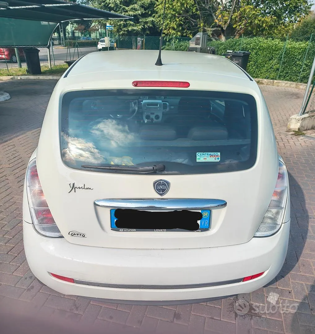 Lancia Ypsilon 2009 photo 3