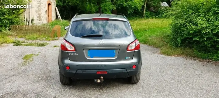 Nissan Qashqai 2013 photo 2