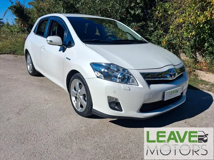 Toyota Auris 2011 photo 3