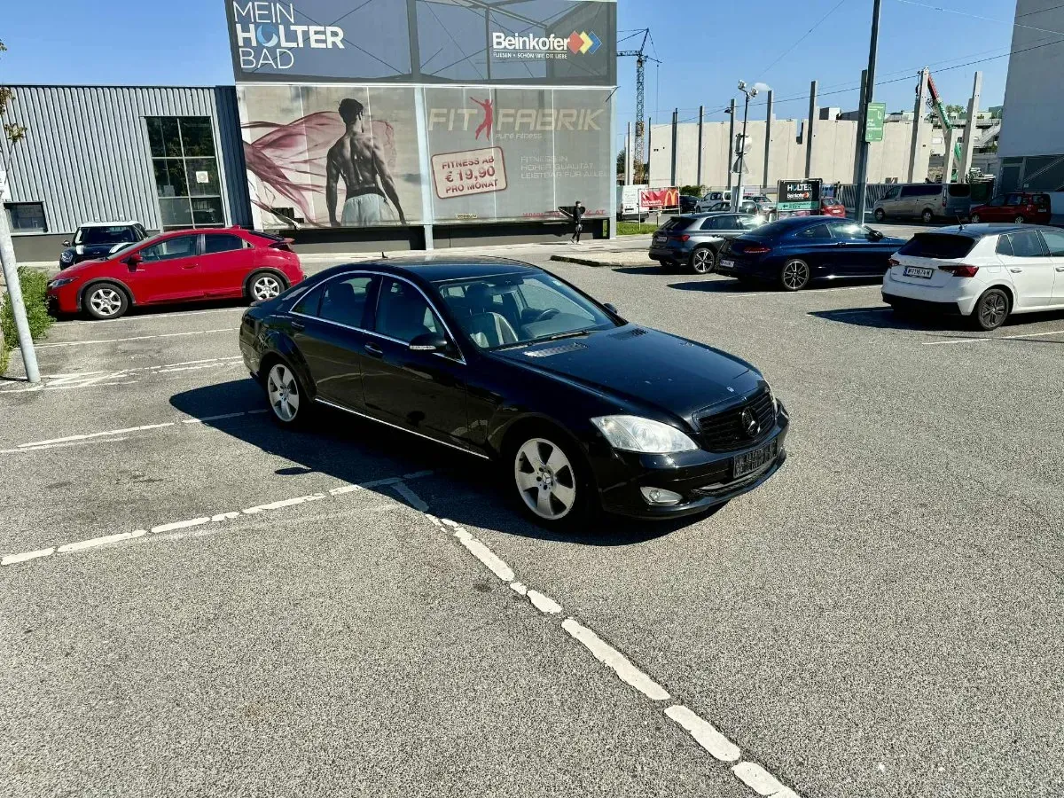 Mercedes-Benz S-Class 2006 photo 3