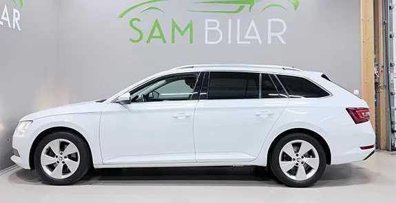 Skoda Superb 2018 photo 4