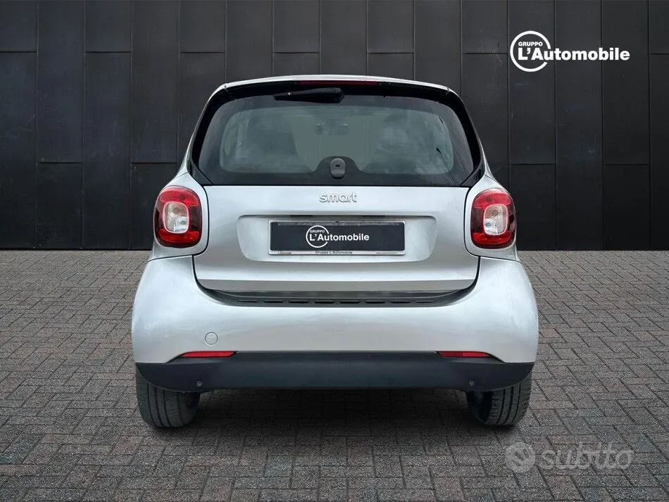Smart Fortwo 2018 photo 4
