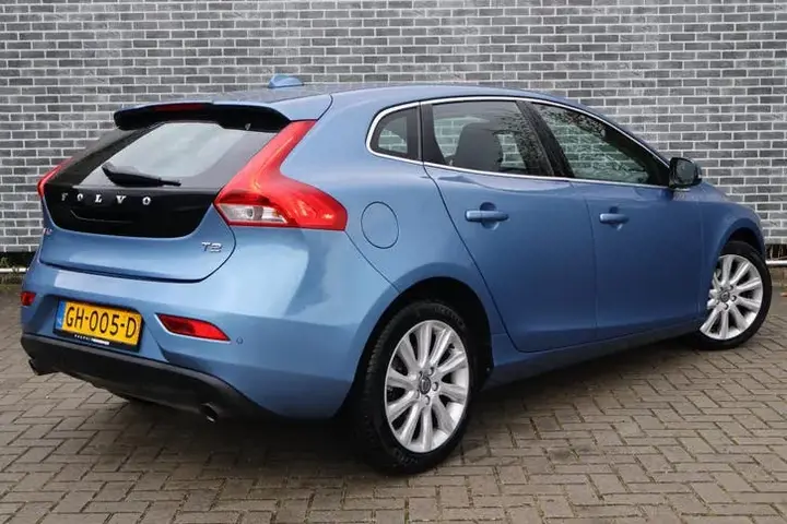 Volvo V40 2015 photo 3