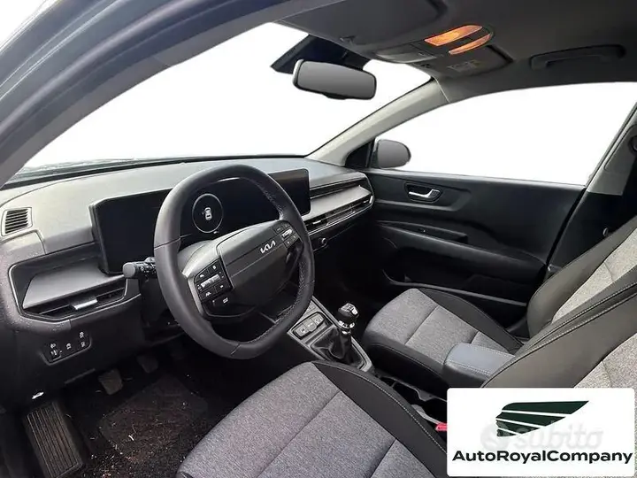 Kia Stonic 2025 photo 3