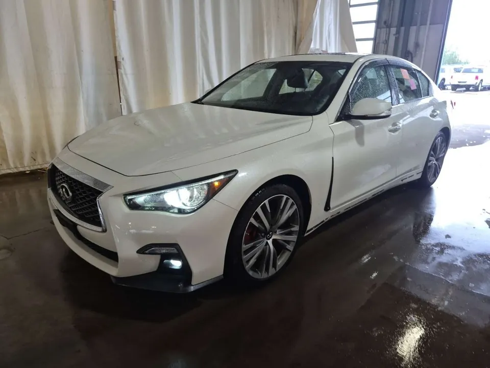 Infiniti Q50