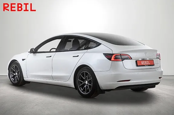 Tesla Model 3 2021 photo 5