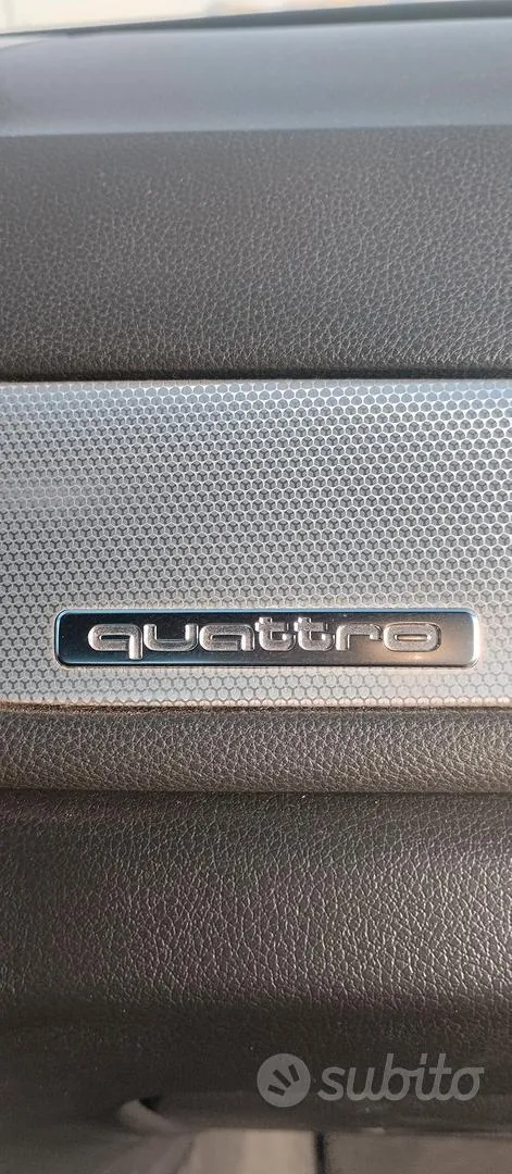 Audi Q3 2012 photo 4