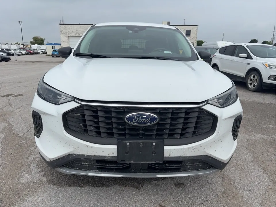 Ford Escape 2023 photo 2