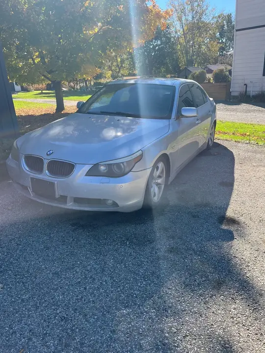 BMW 5 Series 2004 photo 3