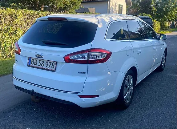 Ford Mondeo 2012 photo 4