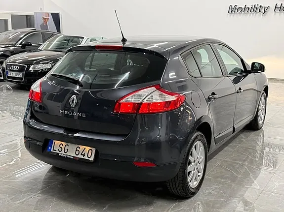 Renault Megane 2011 photo 5