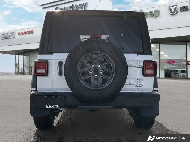 Jeep Wrangler 2025 photo 4