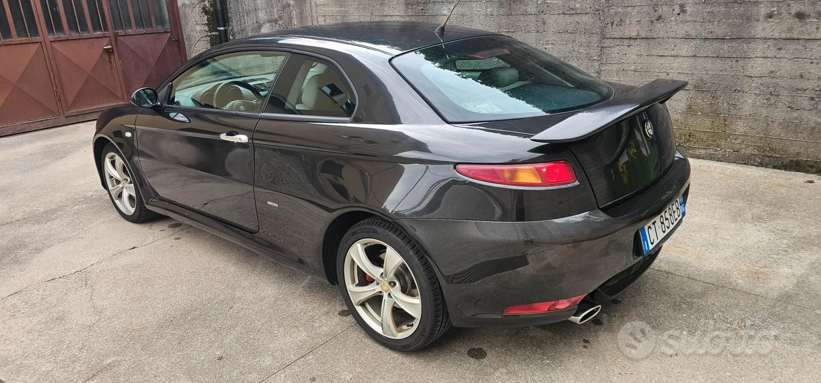 Alfa Romeo Gt 2005 photo 3