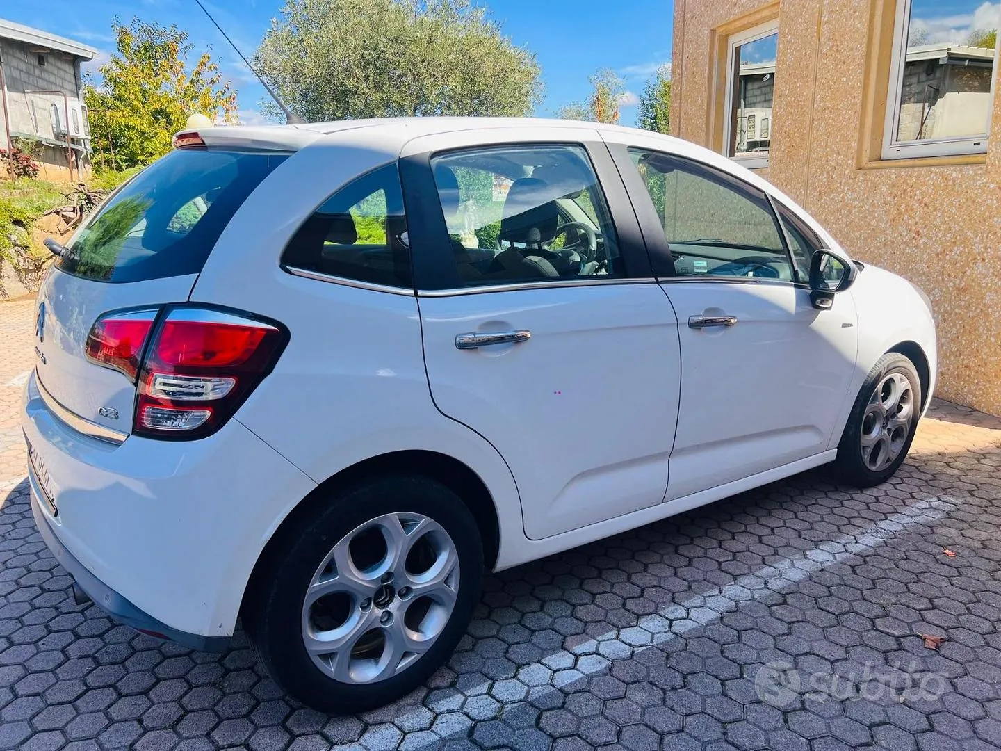 Citroen C3 2015 photo 4
