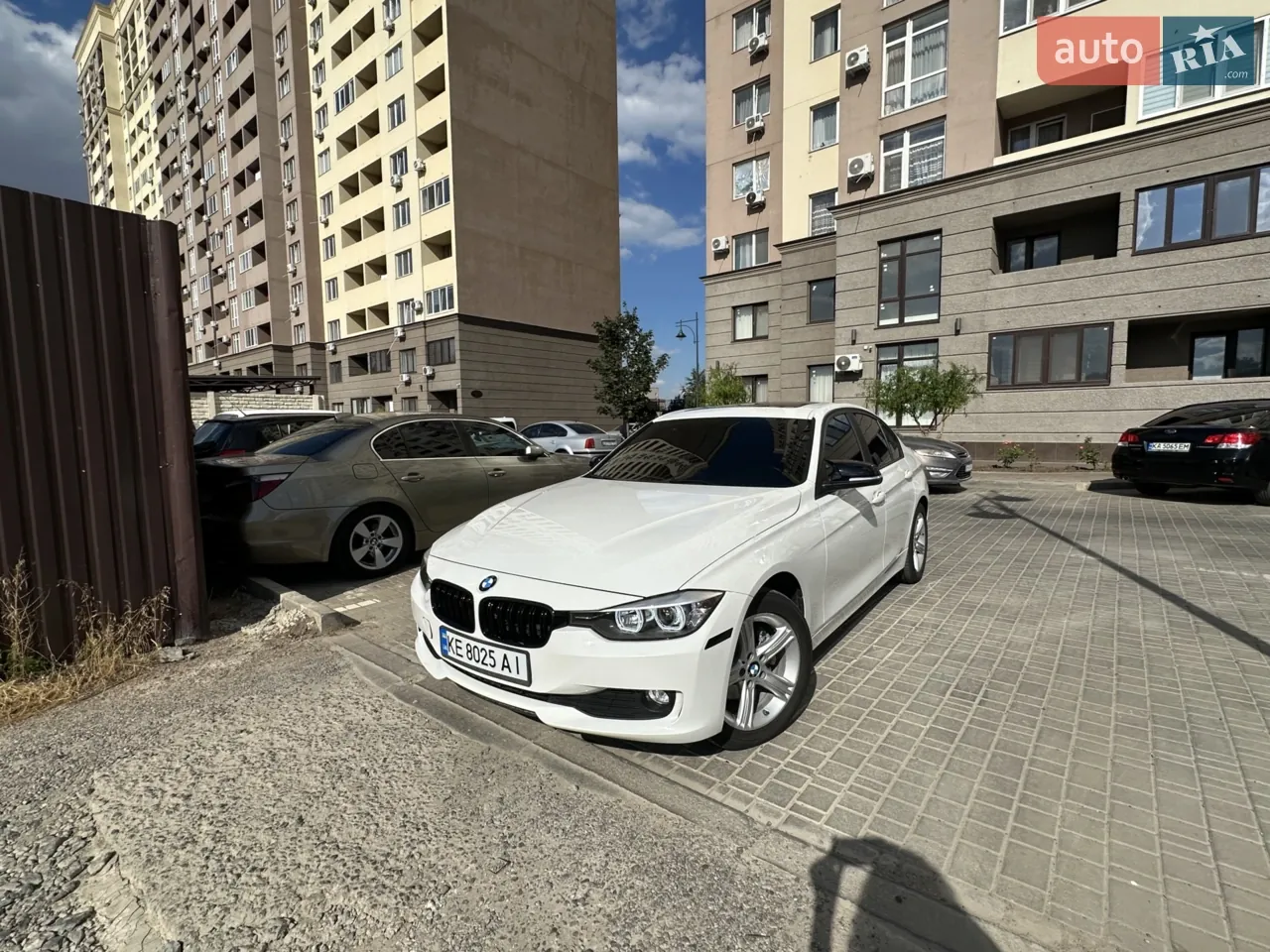 BMW 3 Series 2014 photo 3