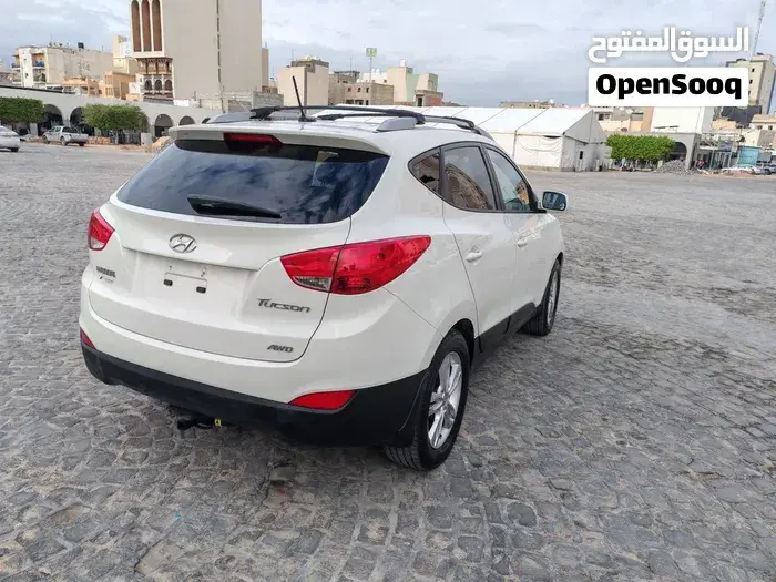 Hyundai Tucson 2012 photo 4
