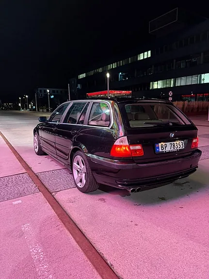 BMW 325Xi 2003 photo 5