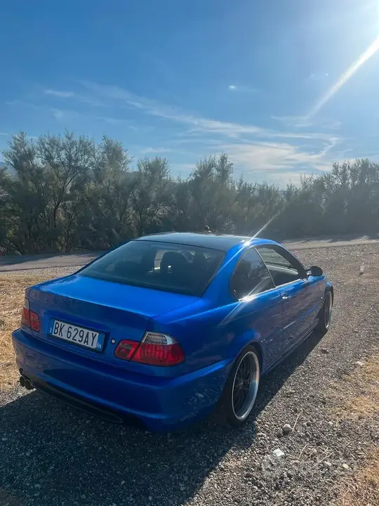 BMW E46 2000 photo 2