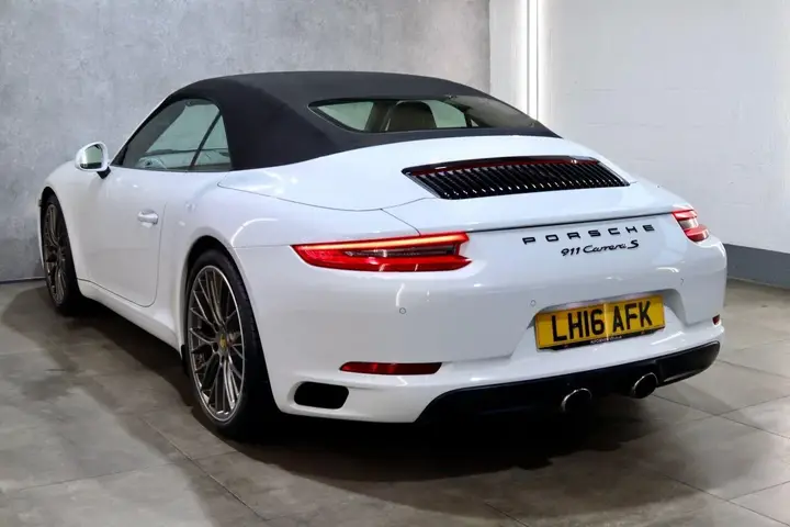 Porsche 911 2016 photo 2