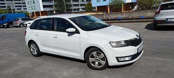 Skoda Rapid Spaceback 2016 photo 2