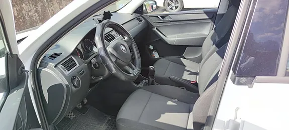 Skoda Rapid Spaceback 2016 photo 5