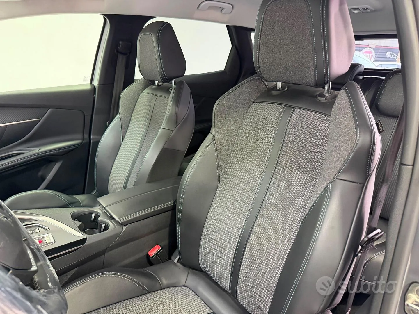 Peugeot 3008 2022 photo 4