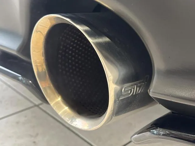Subaru Sti 2023 photo 5