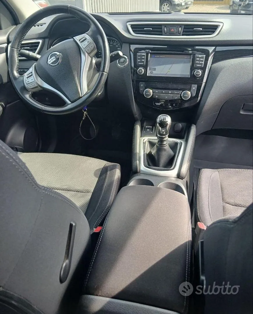 Nissan Qashqai 2015 photo 4