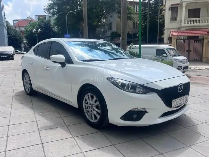 Mazda 3 2024 photo 2