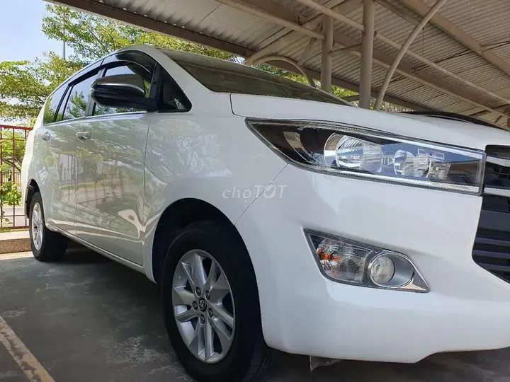 Toyota Innova 2019 photo 2