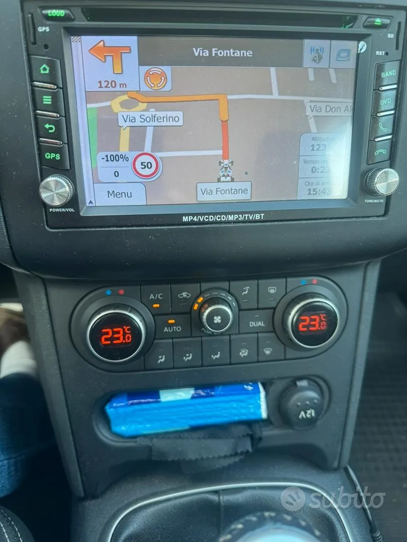 Nissan Qashqai 2012 photo 5